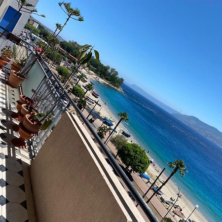 La Finestra Sullo Stretto Appartement Messina Buitenkant foto
